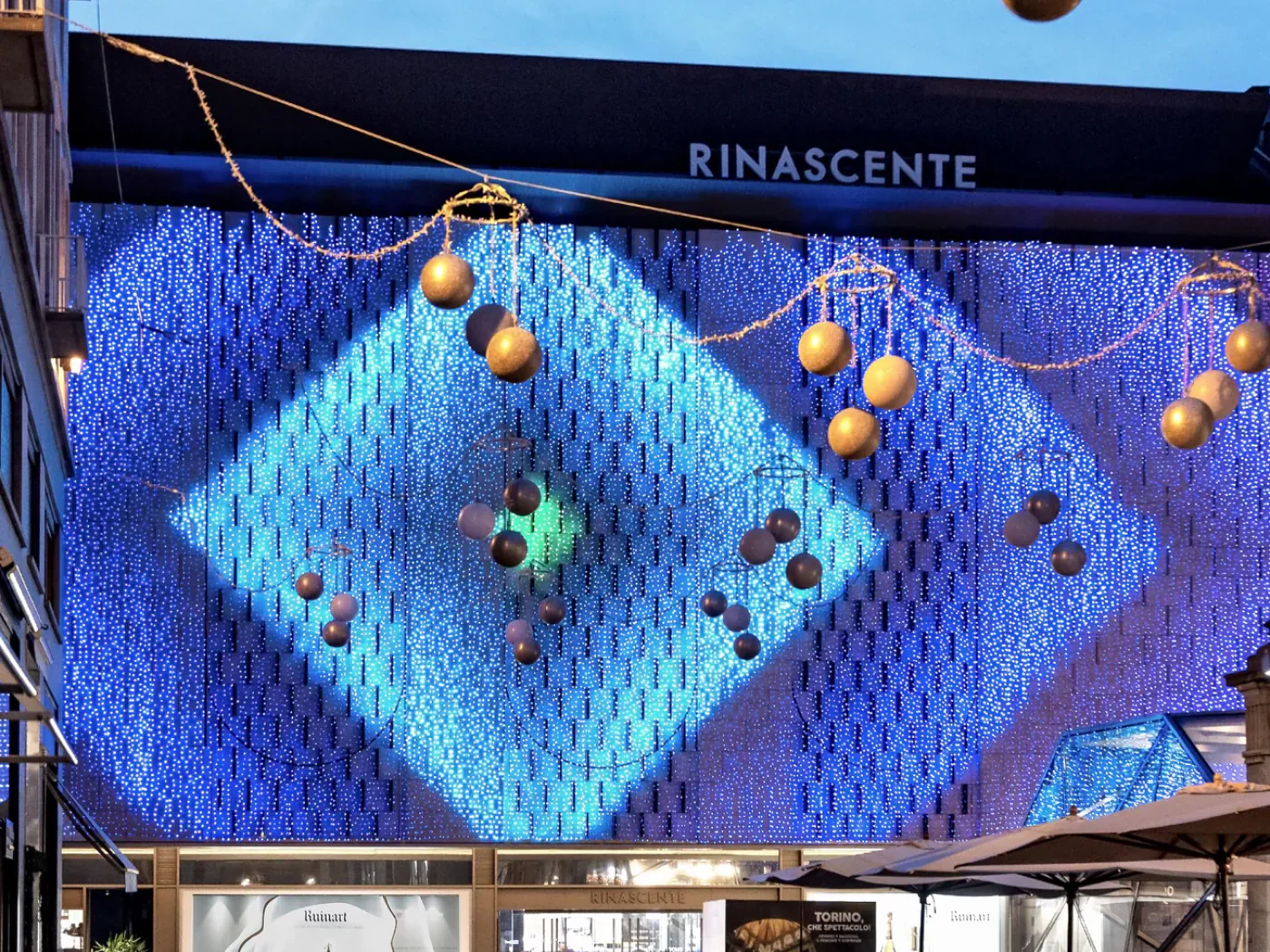 Christmas store decorations